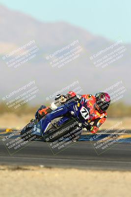 media/Dec-07-2024-CVMA (Sat) [[21c5f1ef85]]/Race 12-Supersport Middleweight/